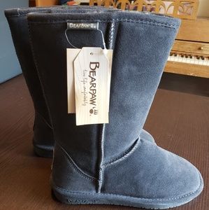 NWT BearPaw Boots